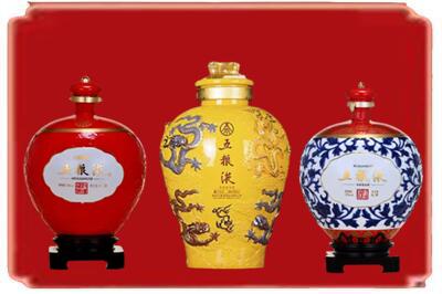 郎溪县烟酒回收五粮液各种摆件.jpg